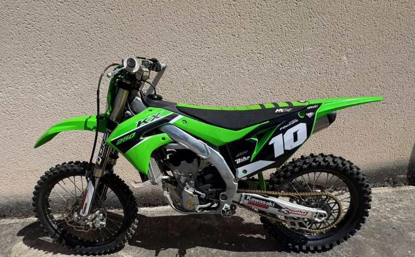 KAWASAKI KXF 250 2