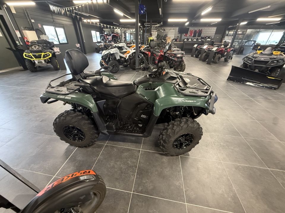 CAN-AM OUTLANDER DPS 700 T 10