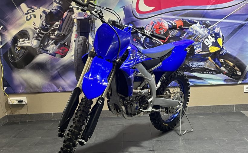 YAMAHA YZ450F 1