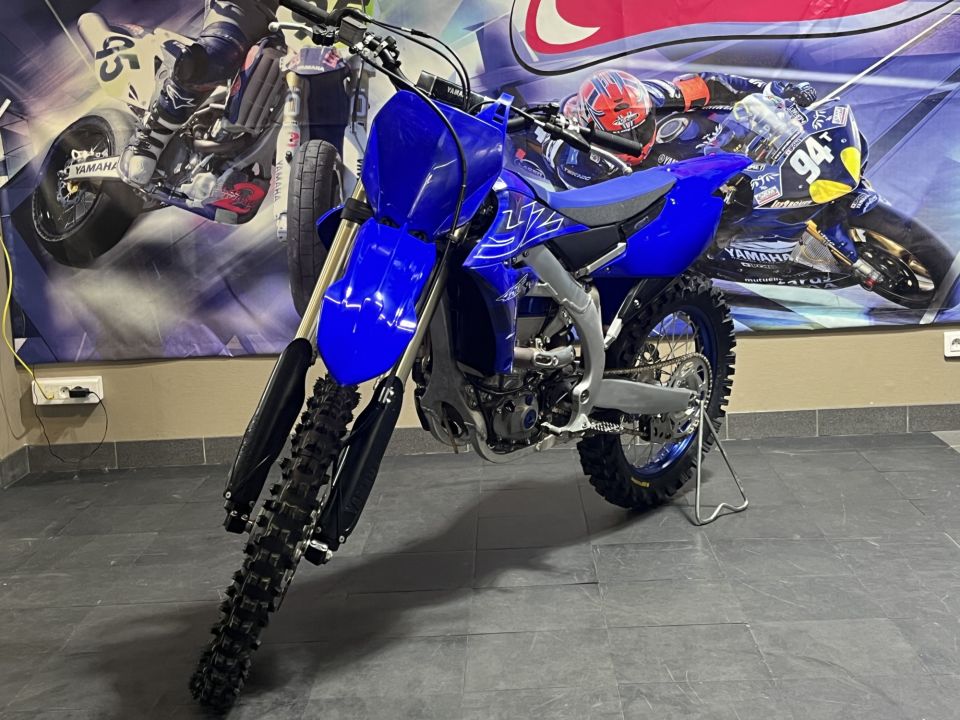 YAMAHA YZ450F 1