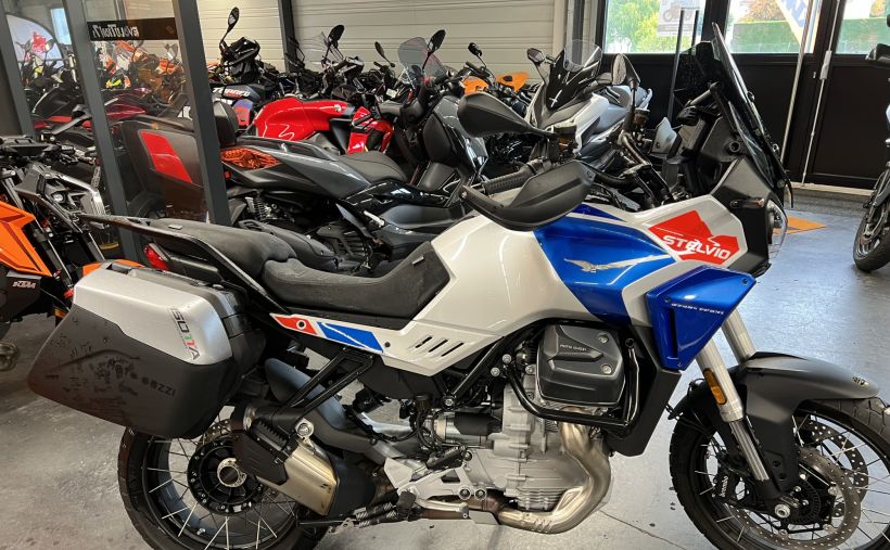 MOTO GUZZI STELVIO 1100 4