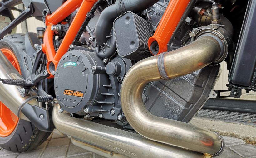 KTM 1290 SUPER DUKE R EVO 4