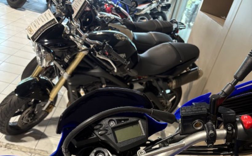 YAMAHA XT 660R 2
