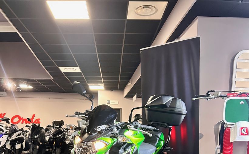 KAWASAKI Z 650 (47.5CV) 1