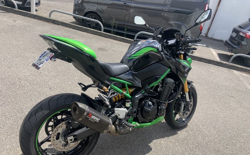KAWASAKI Z900 SE 3
