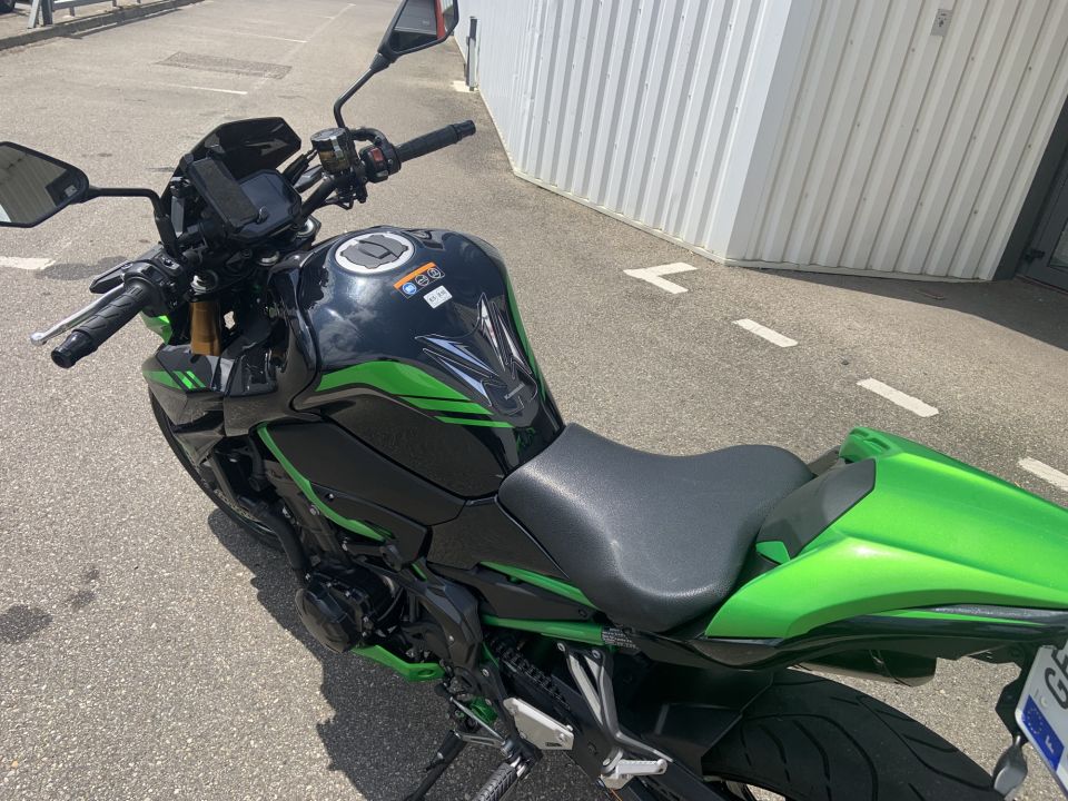 KAWASAKI Z900 SE 12