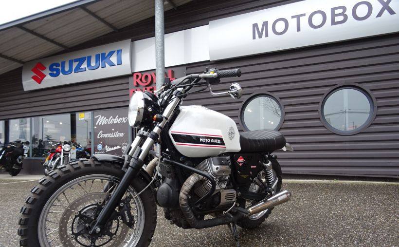 MOTO GUZZI V7 SCRAMBLER 2