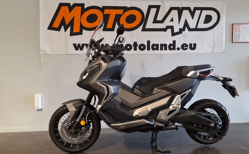 HONDA X-ADV 3