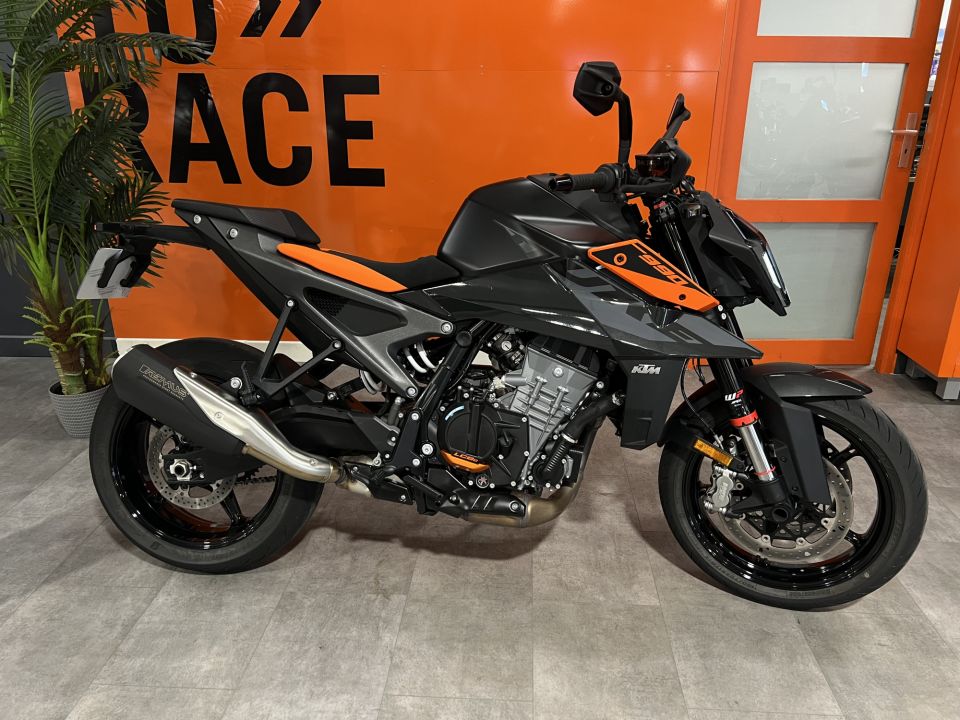 KTM 990 DUKE 0