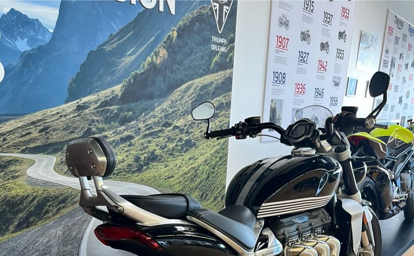 TRIUMPH ROCKET 3 GT 4