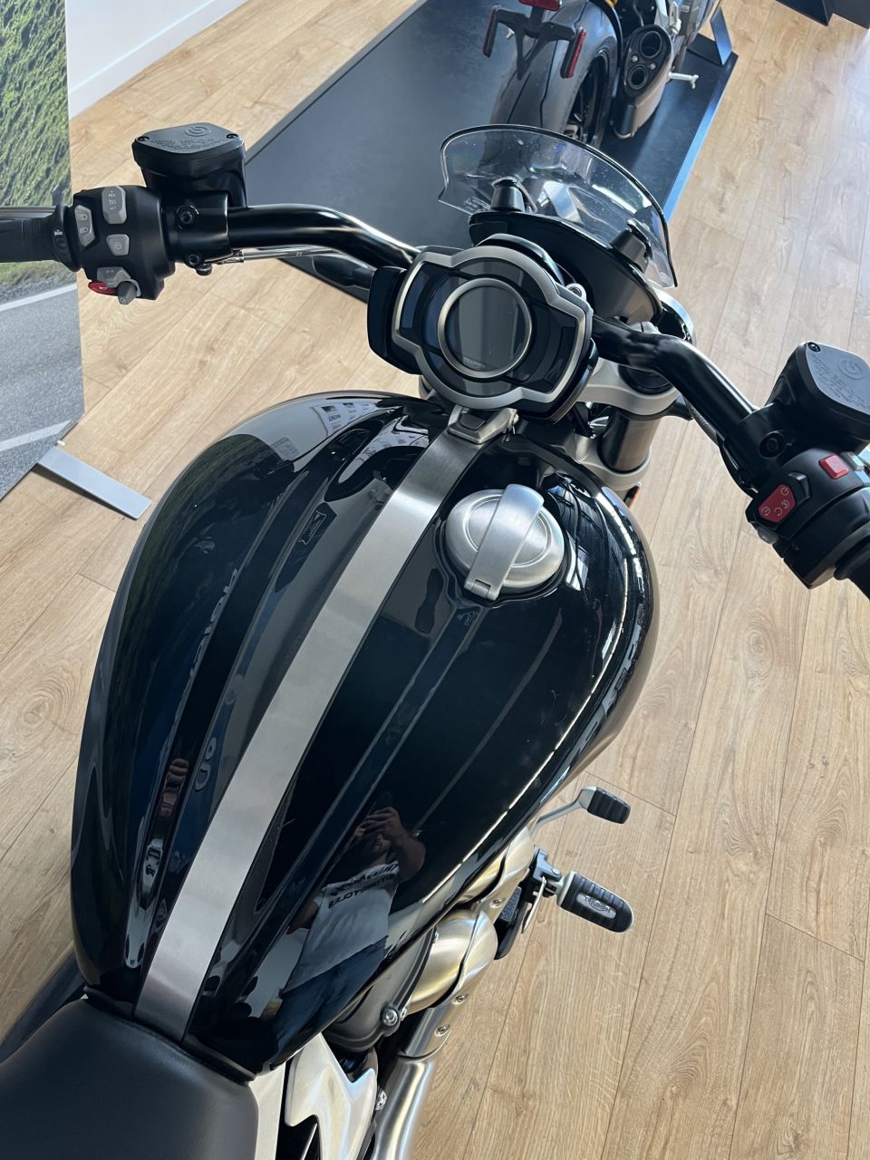 TRIUMPH ROCKET 3 GT 6