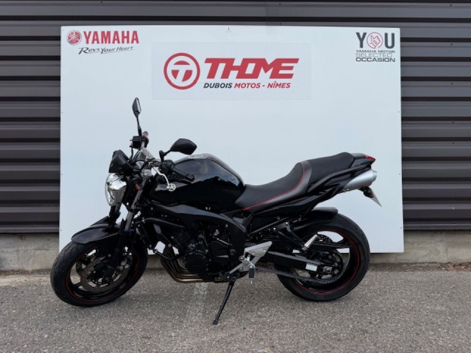 YAMAHA FZ6 600 FAZER S2 4