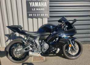 YAMAHA R7 - 2023