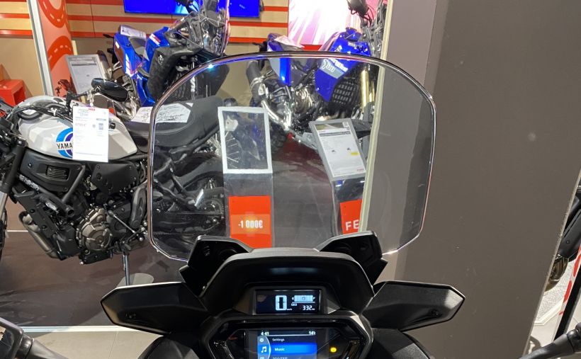 YAMAHA XMAX 125 TECH MAX 3