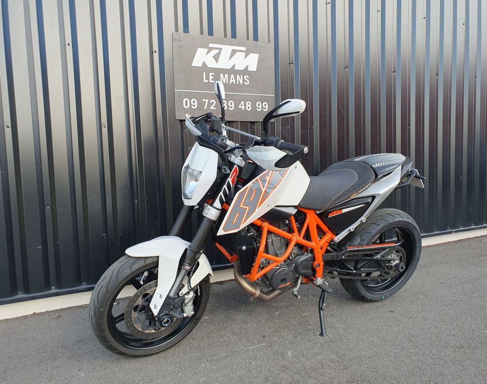 KTM 690 DUKE ABS 20