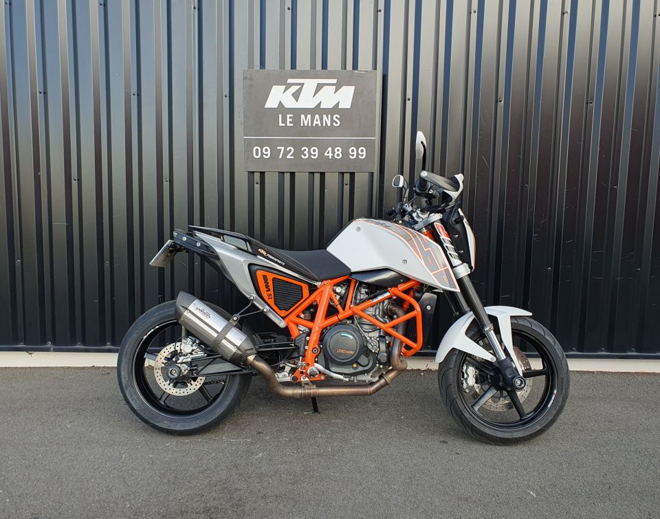 KTM 690 DUKE ABS 0