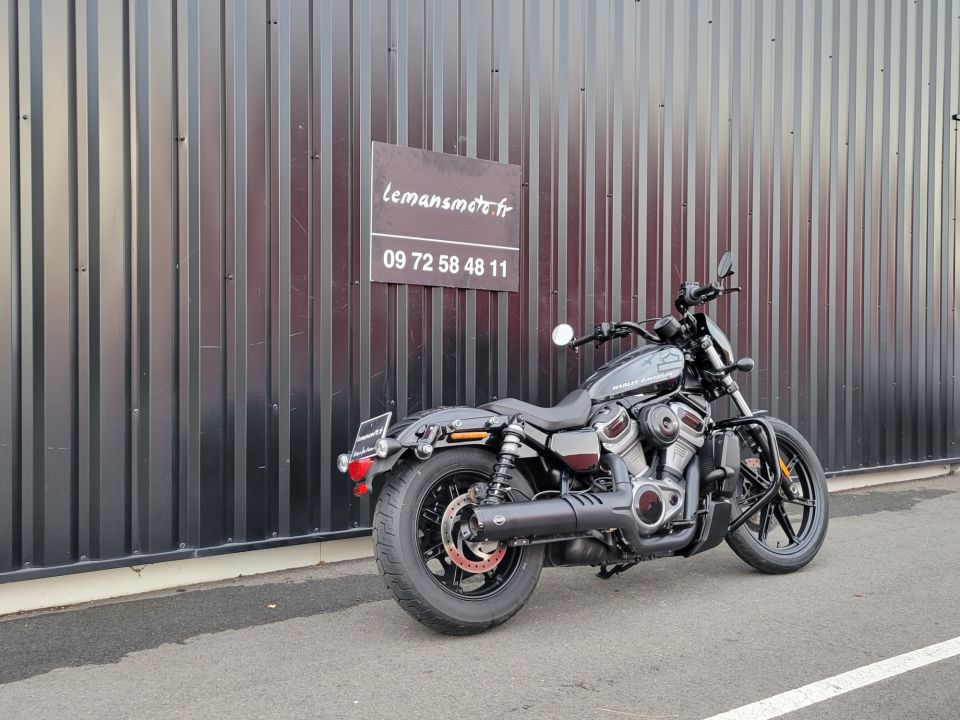 HARLEY-DAVIDSON SPORTSTER NIGHTSTER 975 10