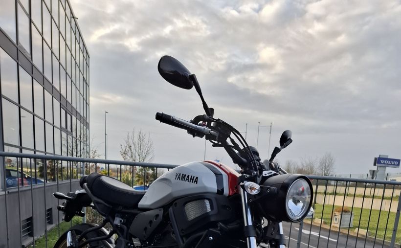 YAMAHA XSR 700 4