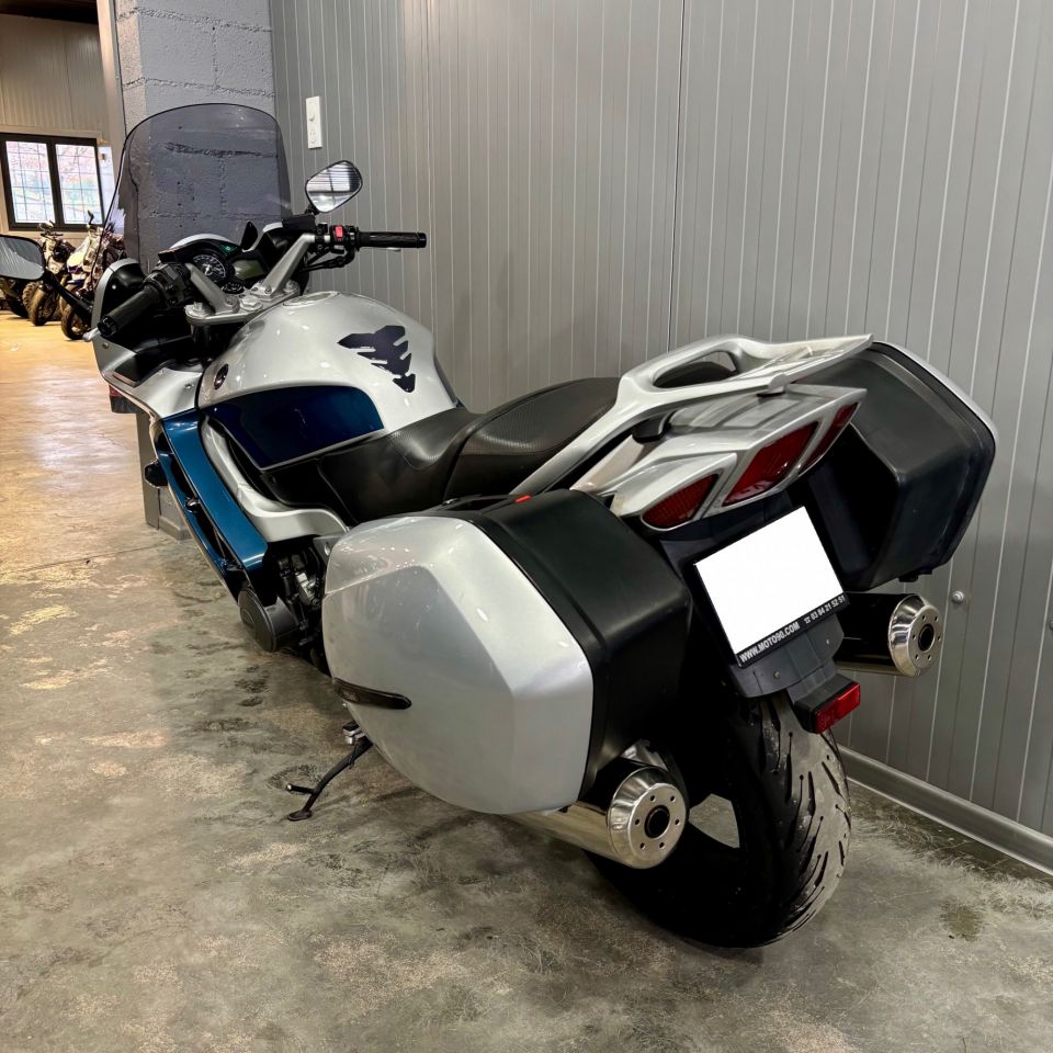 YAMAHA FJR 1300 15