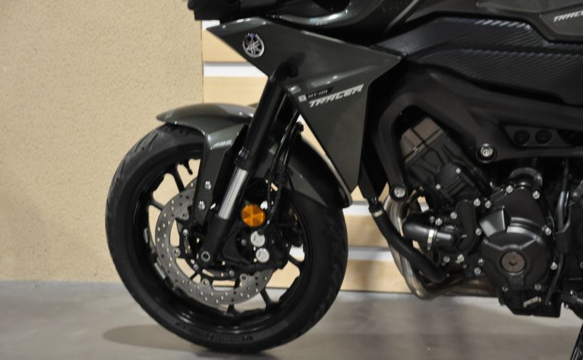 YAMAHA TRACER 900 10
