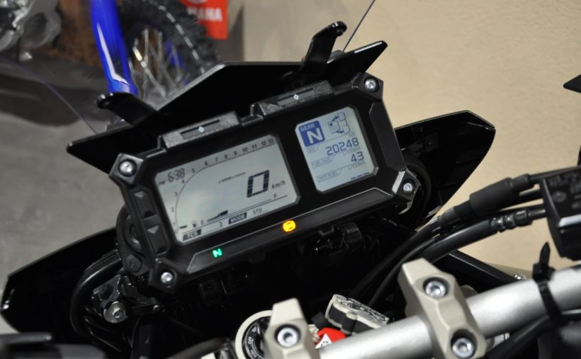 YAMAHA TRACER 900 14