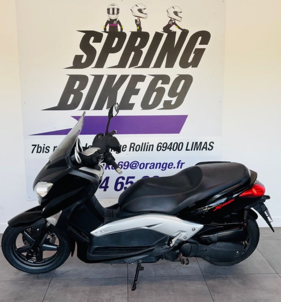 YAMAHA XMAX 125 0