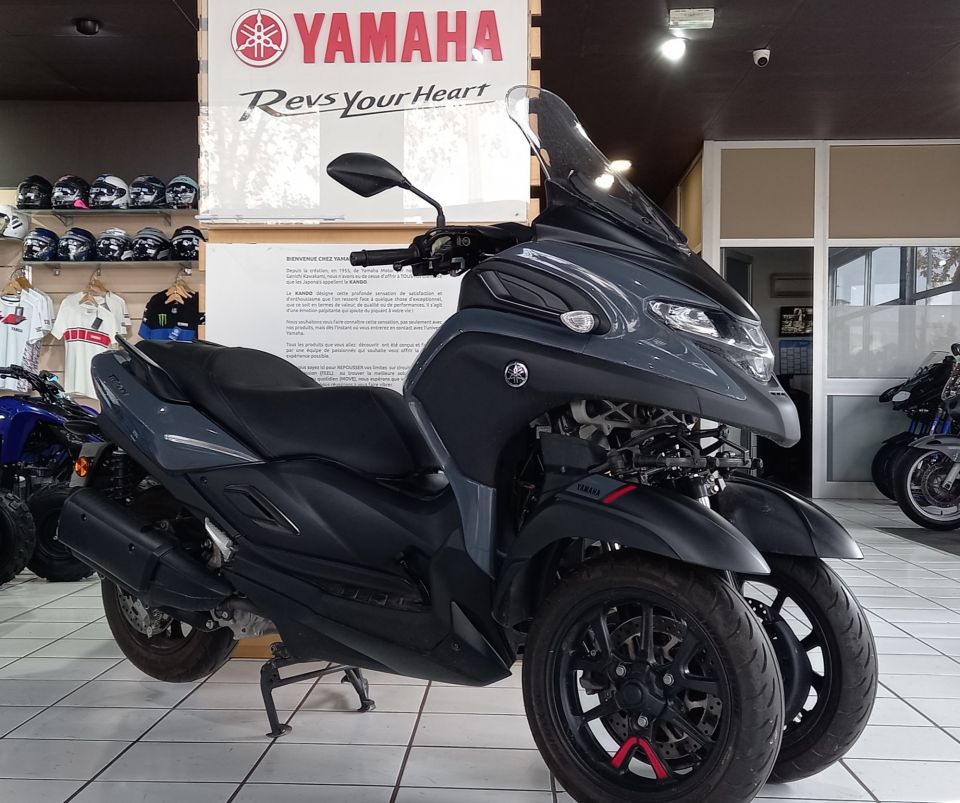 YAMAHA TRICITY 300 0