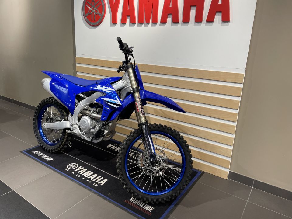 YAMAHA YZ450F 1