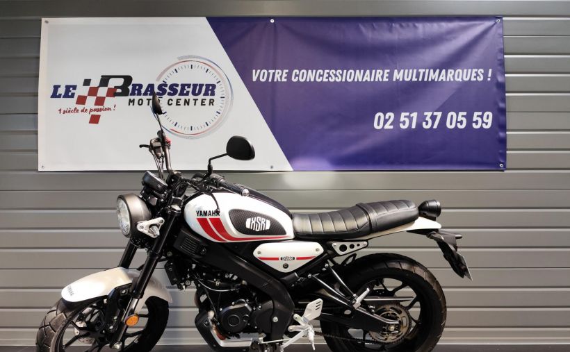 YAMAHA XSR 125 1