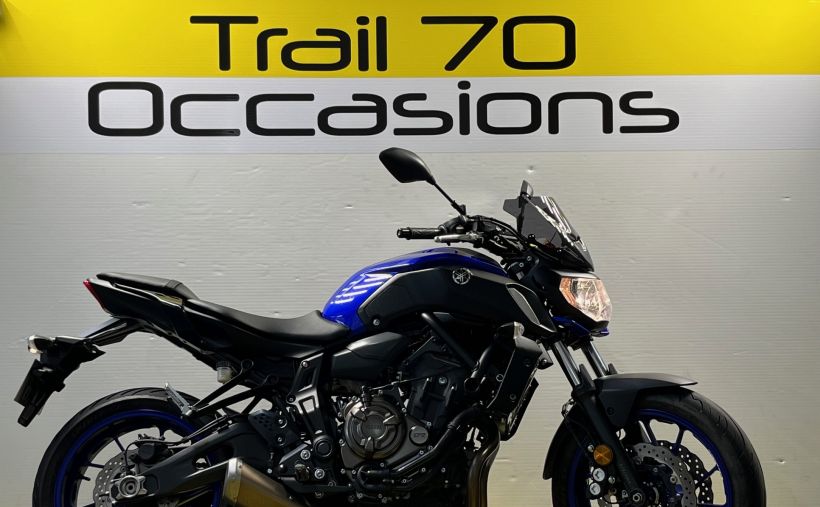 YAMAHA MT-07 0