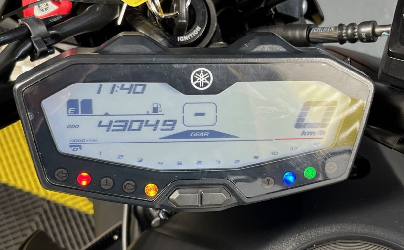 YAMAHA MT-07 3