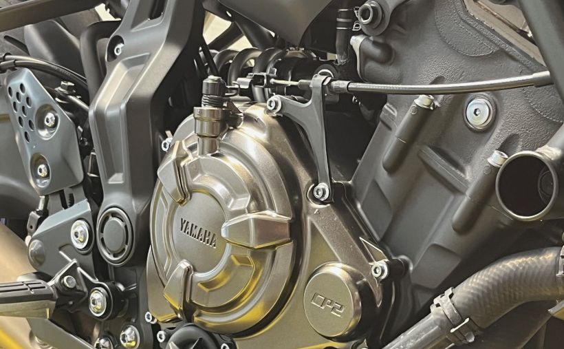 YAMAHA MT-07 10