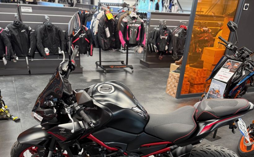 KAWASAKI Z 900 1