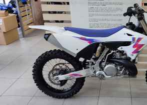 YAMAHA YZ250 - 2024