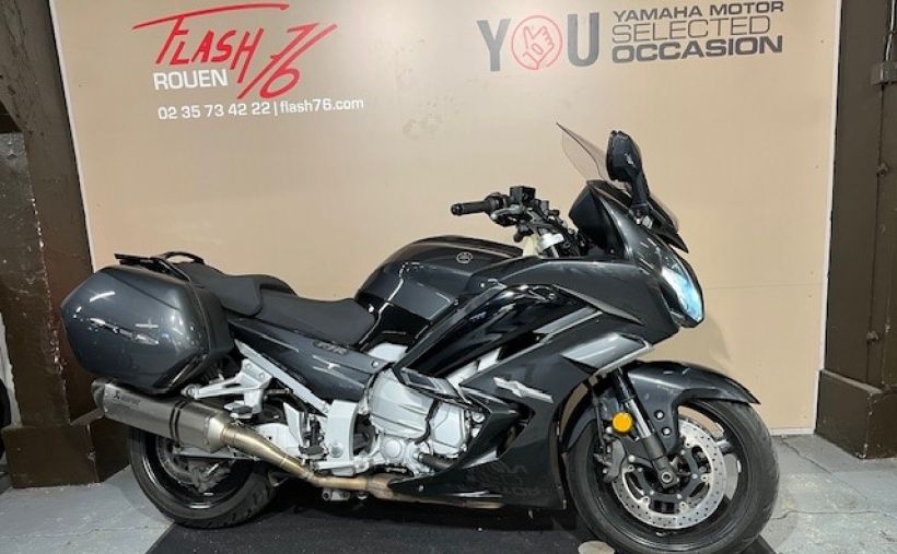 YAMAHA FJR 1300 AE 0