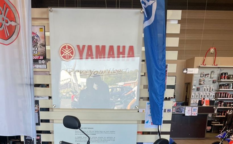 YAMAHA XSR 125 6