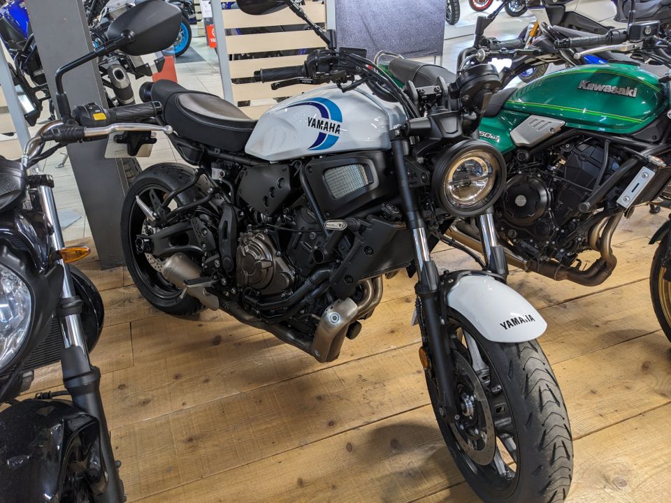 YAMAHA XSR 700 ABS 0