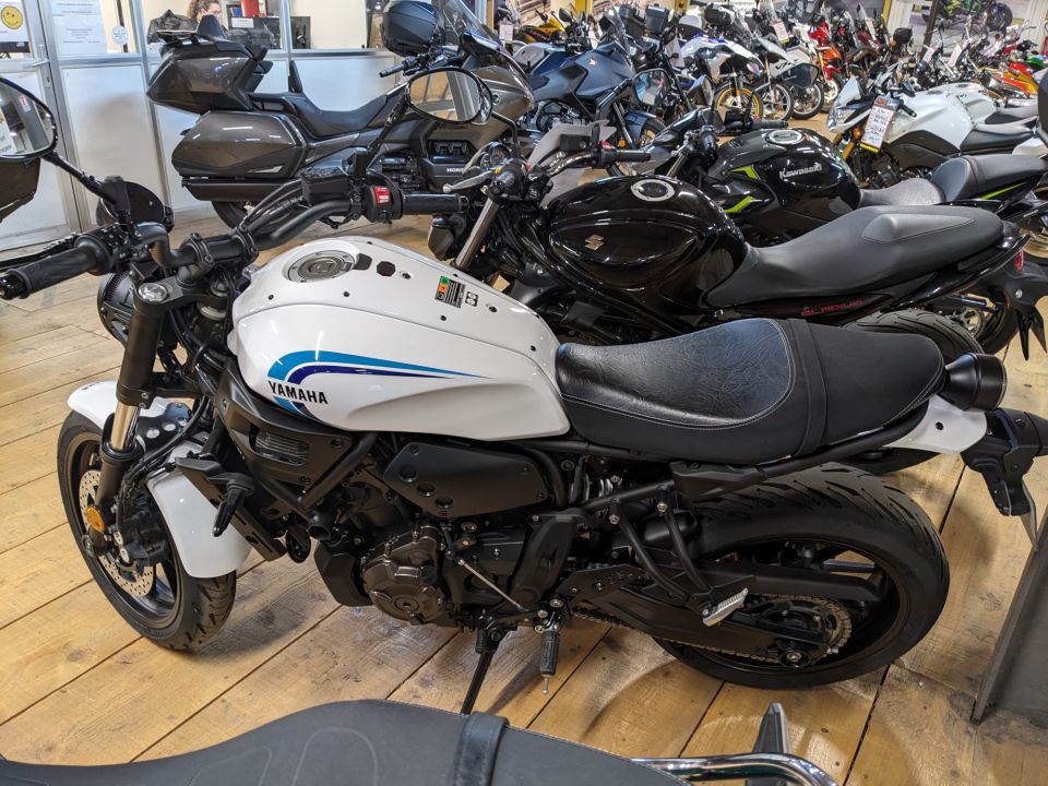 YAMAHA XSR 700 ABS 20