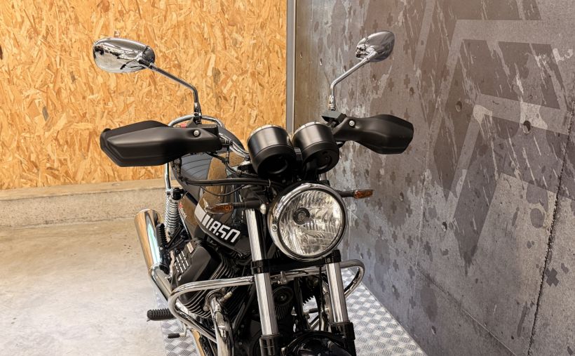 MOTO GUZZI V7 SPECIAL 9