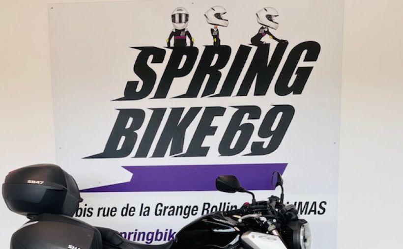 HONDA CB 650 R 8
