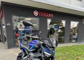 YAMAHA MT-09  Y-AMT - 2024