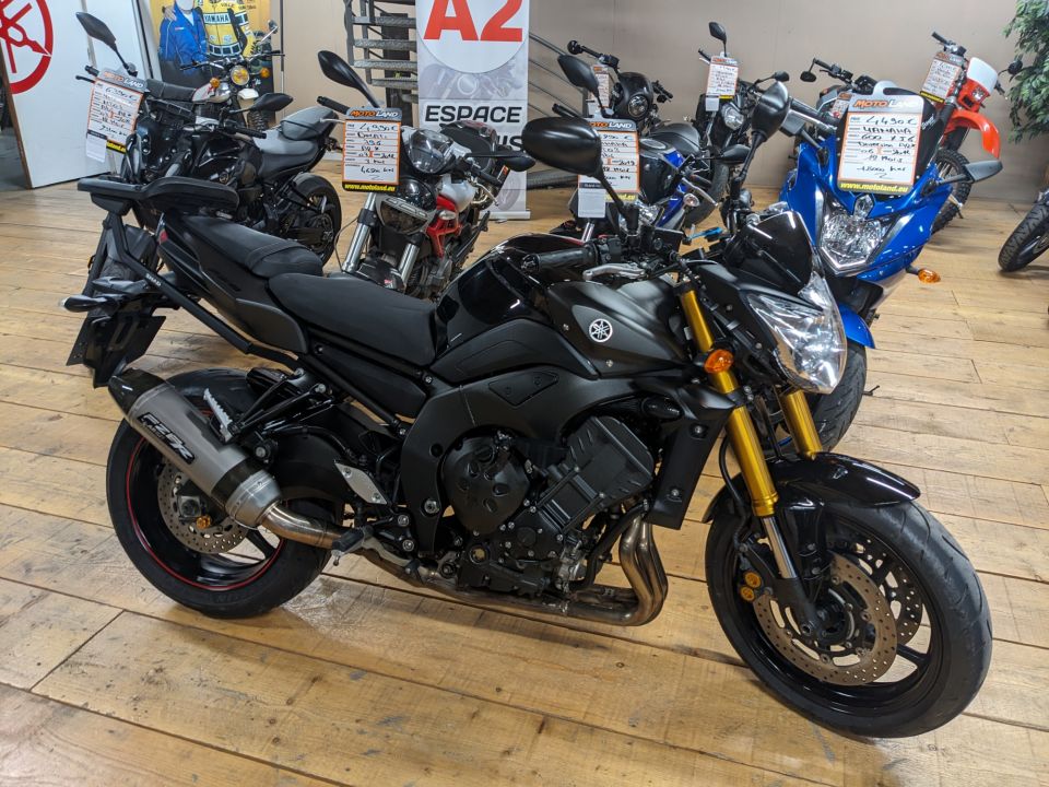 YAMAHA FZ8 40