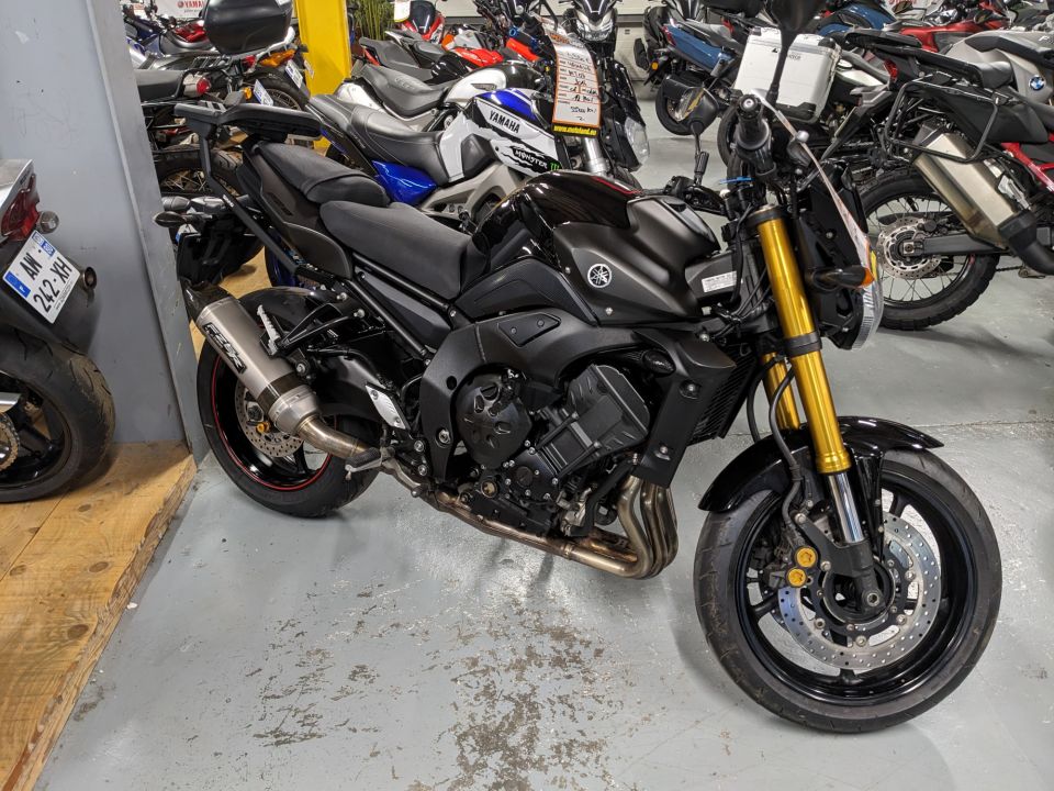 YAMAHA FZ8 30