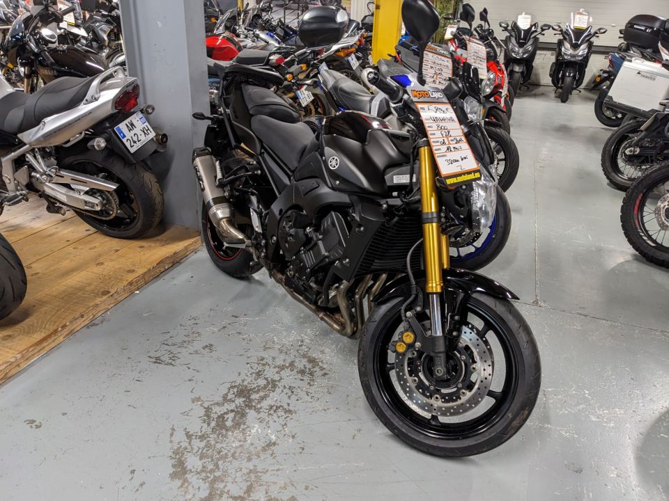 YAMAHA FZ8 60