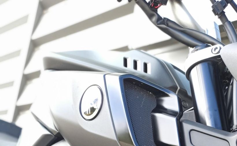 YAMAHA MT-10 14