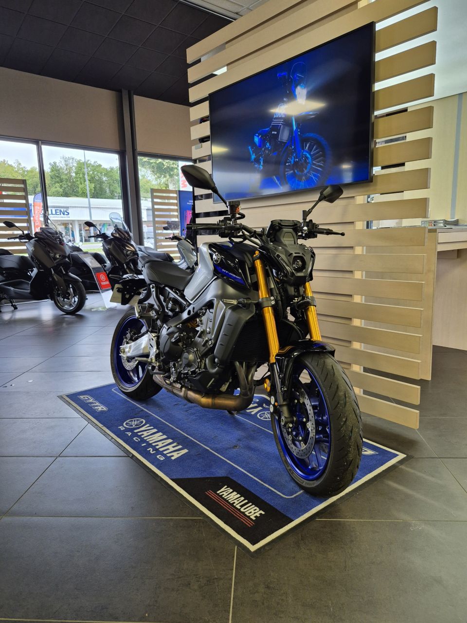 YAMAHA MT-09 SP 0