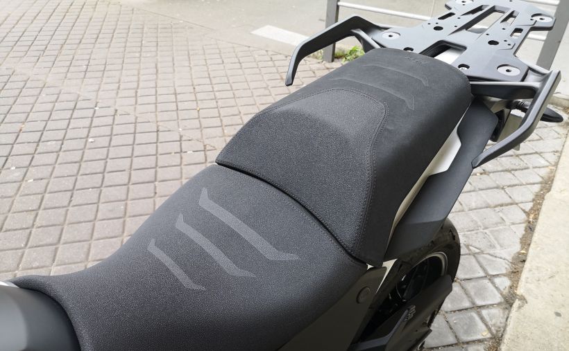 KTM 1290 SUPER ADVENTURE S 12