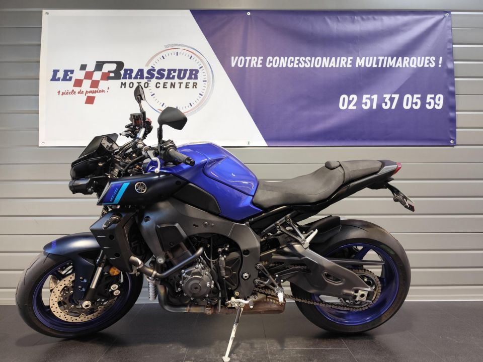 YAMAHA MT-10 18