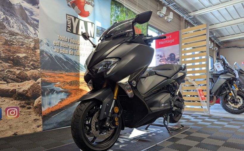 YAMAHA XP T-MAX 530 SX 6