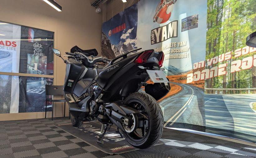 YAMAHA XP T-MAX 530 SX 7